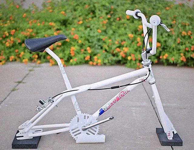 1986 GT World Tour Frame Set, White, Dual Cable Guide, Performer, 80% Complete