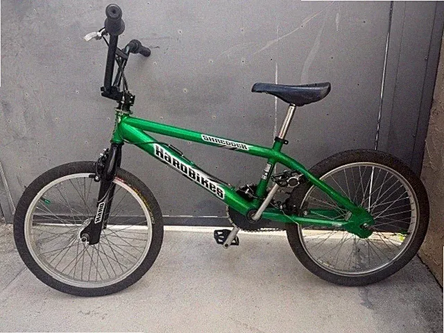 Haro Shredder BMX Bike Green 20' Freestyle bike Bicycle Haro Rides Great