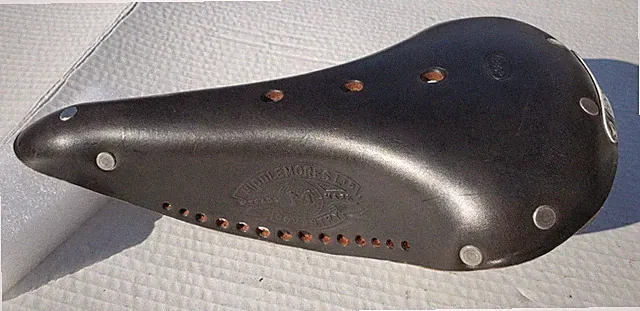 NOS MiddleMore B89P Coventry Leather Bicycle Saddle Seat Brooks Raleigh Hercules